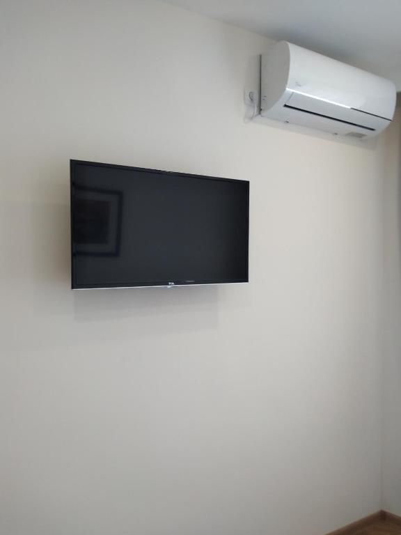 Гостевой дом Luxury studio at Pirosmani 22 in central Borjomi Боржоми