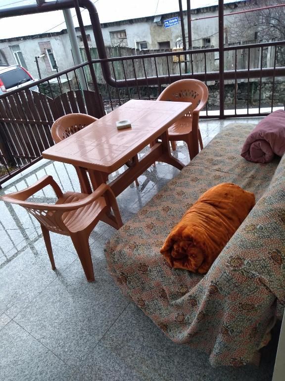 Гостевой дом Luxury studio at Pirosmani 22 in central Borjomi Боржоми