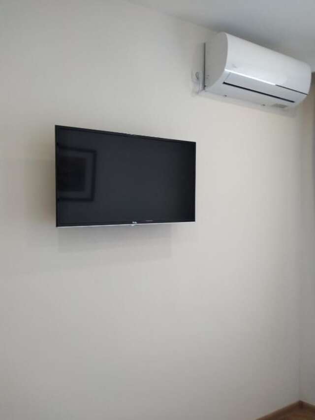 Гостевой дом Luxury studio at Pirosmani 22 in central Borjomi Боржоми-31